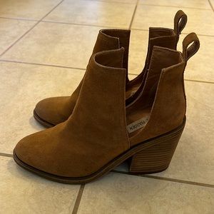 Steve Madden Suede Boots